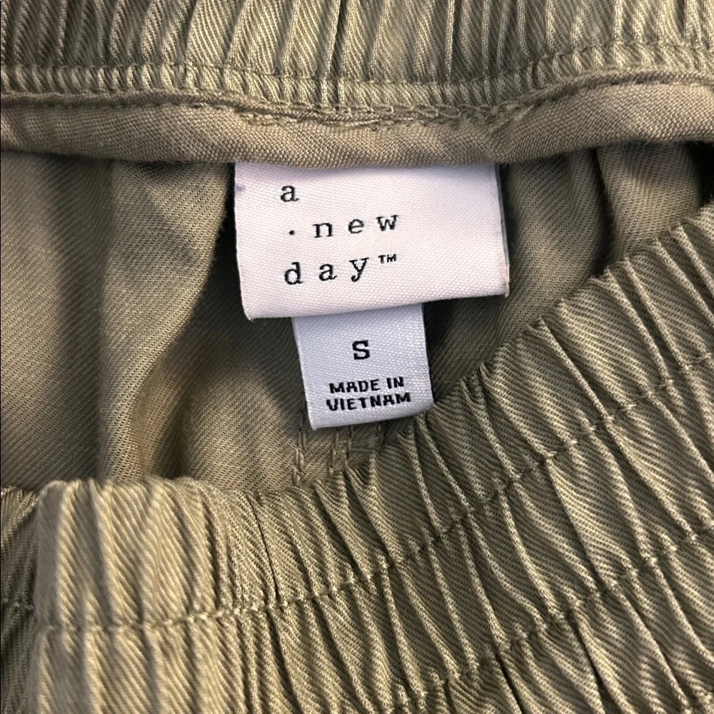 A New Day Olive Green Elastic Waist‎ Front Tie Casual Jogger Pants Size Small